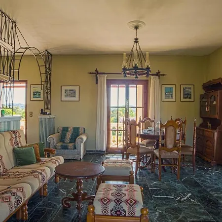 Casa de Férias Ntoriseveline House *